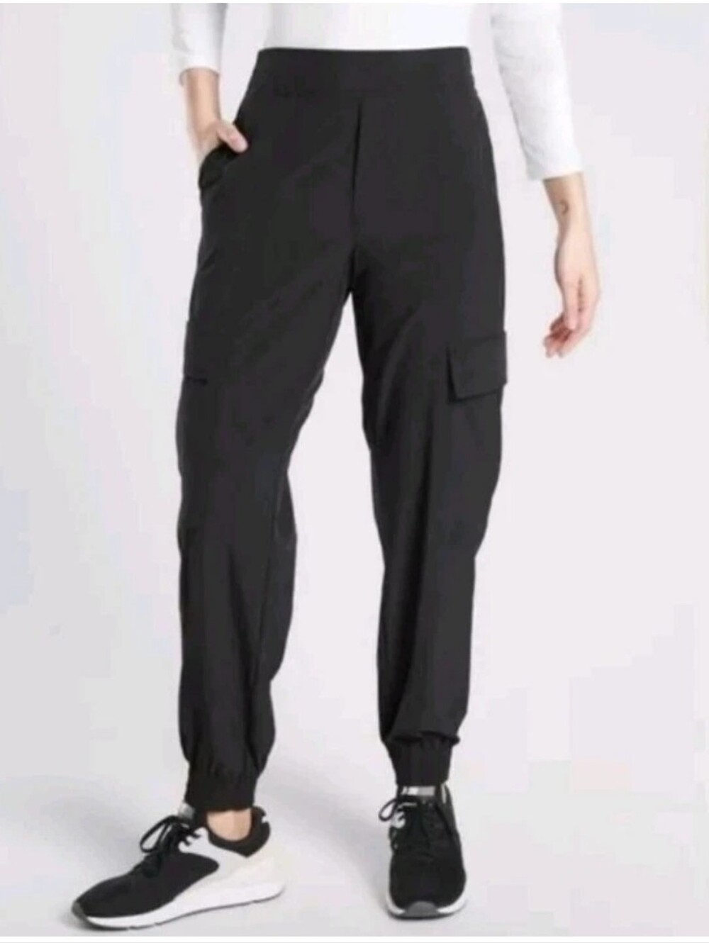 Athleta Chelsea Utility Jogger Sz 6 Tall Black